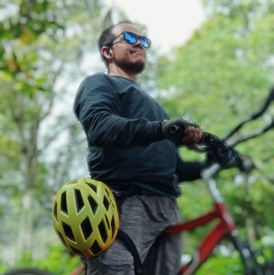 Lic. Ciencias Sociales, Especialista en stión Ambiental, Magister en Comunicaión y Educación, Docente Comunicador y Ambientalista @AlianzaAgua #PolíticaDelAgua