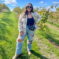 Taylor Barnes (@tayybut) 's Twitter Profile Photo