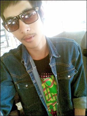 agg_az's profile picture. 