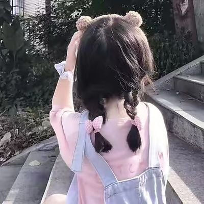 Aimee02296906's profile picture. 