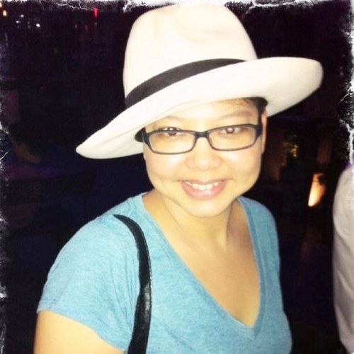 Beyonsom's profile picture. 