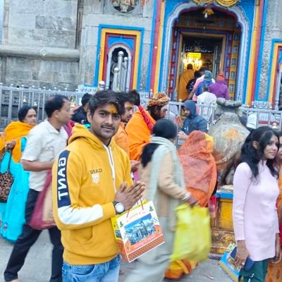 RajGosw39431369's profile picture. 