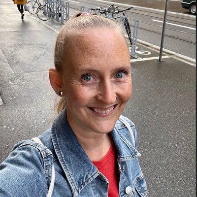 Simi2082's profile picture. 