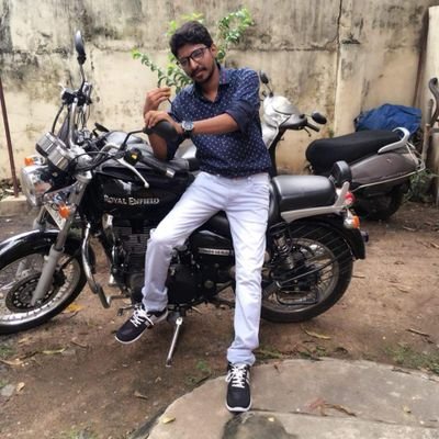 invisibletech's profile picture. Positive person, slient maker, yoga lover
