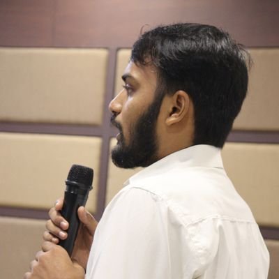 HetZaveri's profile picture. Mechanical Engineer ➡️ Chief Operating officer (COO) at Smart Investment 📰