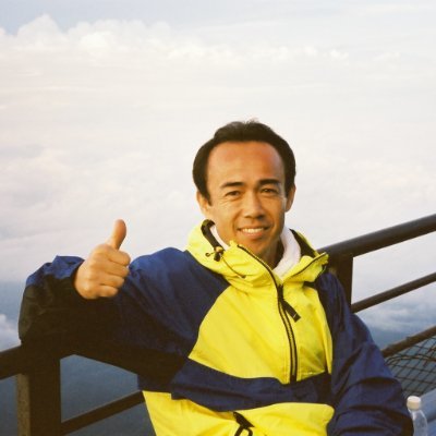 温故知新: Study the history, and obtain the wisdom for tomorrow.
pastime: playing tennis, walking, running, horse riding, canyoning, traveling, dating a girl friend