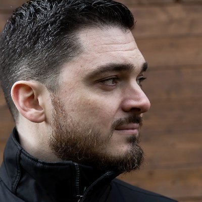 Filmmaker & VFX/CG Creative Director.
Trailers, Films, TVC & Series
|
Founder @SUPERBLIMP
|
https://t.co/dyQD4842t7