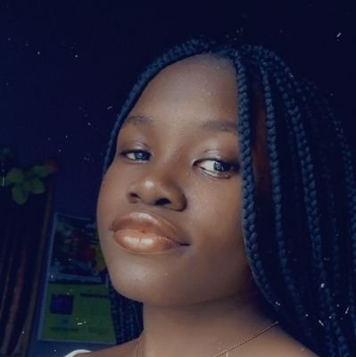 A weird and funny young Nigerian Lady that loves to write and speak. Follow me here for more: https://t.co/VXvEwavlmW  #Contentcreator #Nigeriacreat