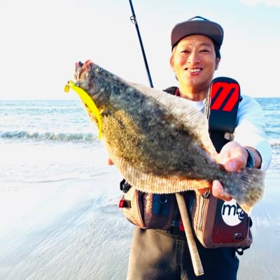 *家の目の前が海*サーファー/釣り人/移住者/地域活性/実業/ @静岡県御前崎市/ 観光協会理事/同未来部会委員長/宿経営/イチゴ農園経営/企画編集/youtube/ 釣り⇨#ジャクソンフィールドスタッフ #RARTSアンバサダー https://t.co/Sg4aHpTAkW