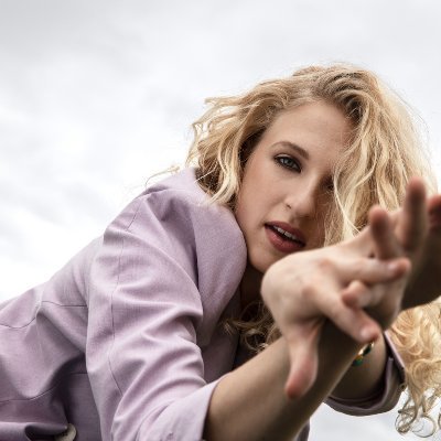 sigsmusic's profile picture. Singer/Songwriter 
making my brainwaves into realities