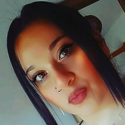 Mamá joven de 2 amores incondicionales, 25% viviendo al máximo, nuevas metas por conseguir, subiendo para darle los mejor a mis niños!!