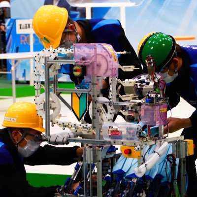 🤖国際高等専門学校(@ICTKanazawa)ロボコンプロジェクト(金沢C)の公式アカウントです!🤖今年度も高専ロボコン出場に向けて2024年4月より活動開始しました!✉️お問い合わせはDMまで