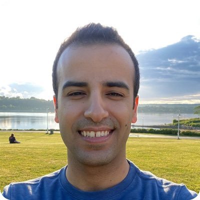 A designer who loves to code! HTML/CSS/JS & currently learning React... 👨🏻💻