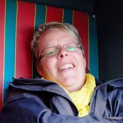 Berufspendlerin von Bielefeld bis Radolfzell , BVB Fan und SAP Beraterin