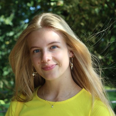 SHOphtho's profile picture. Associate Editor at @OphthoMag