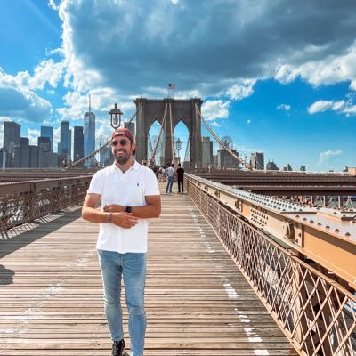 🇪🇸🇫🇷🇵🇹🇳🇱🇭🇷🇮🇹🇻🇦🇬🇷 🇺🇸 🏴On good days, run. On bad days, run harder. 📱⌚️💻 🎧