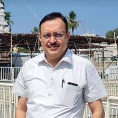 Advocate (Criminal Lawyer)in Sessions Court, Special Public Prosecutor,Notary (Govt.Of India). RT not endorsement
