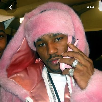 deemoee1994's profile picture. 