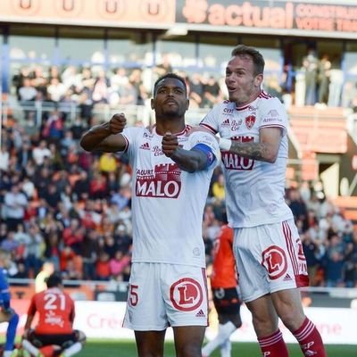 Adepte de l'immense Jul 🛸👽
Patiemment en train d'attendre le retour de Chelsea sur le toit de l'Europe ⏰
Stade Brestois Coupe d'Europe
