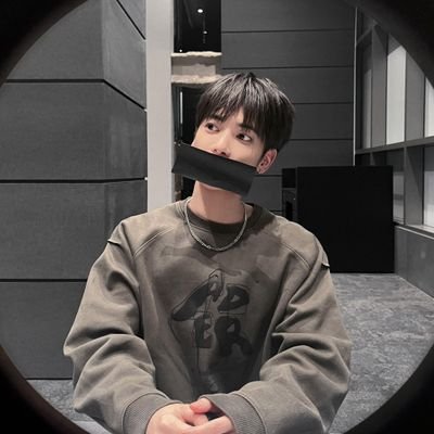 anything for #tomorrow_x_together 💙 ; i don't tolerate fanwars or people who are constantly seeking/participanting in them ;