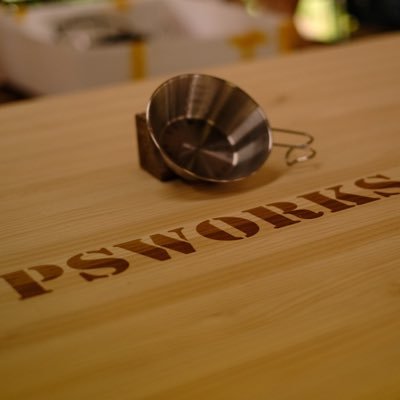 psworks1's profile picture. 共に成長するキャンプギアを作るガレージブランドです。 ひとつひとつ丁寧に作っています。 Boothにて、TV会議背景用のループ素材販売中 https://t.co/Emhfo8pJT5 ブログ作ってみました。 https://t.co/qrfwrNBTxN