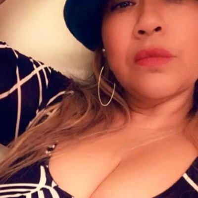 hottimomma33's profile picture. gentle and honest but I don’t take shit from any bitches 👌👌