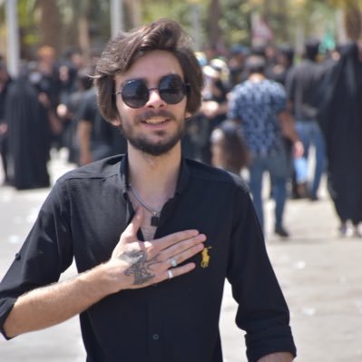 هَم سَنگ این رۅزای مَــن حتے شَبم تاریک نیستـــ اینجا بِجز دۅرے تۅ چیزے بہ مَــݩ نَزدیک نیستـــ..!