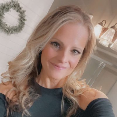 SterkKim's profile picture. Patriot 🇺🇸, Mom of 4 ❤️❤️❤️❤️ God , family , country, TRUMP2024🍊. LET’S GO BRANDON !!!