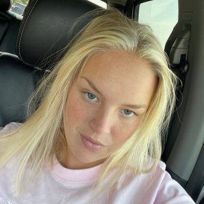 leahjoyyyyyy's profile picture. 