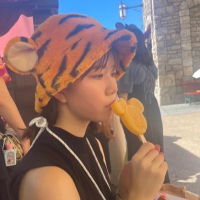 amizu__0202's profile picture. 