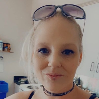 MusicObsessed84's profile picture. Music is life! Halestorm, Linkin Park, I Prevail lover