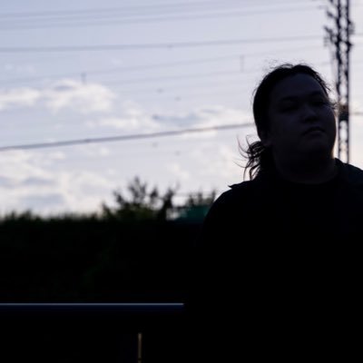sue_than_song's profile picture. 私たちみんな　光のPharmacy