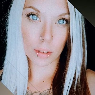 Kayla_0390's profile picture. 