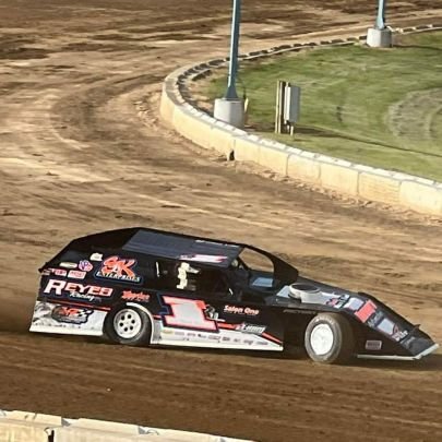 tireguy1e's profile picture. 