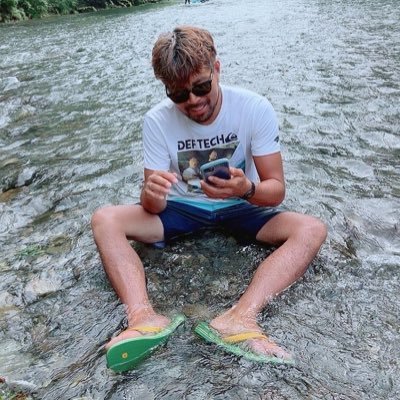 2gsEvpmAo3AhCro's profile picture. 