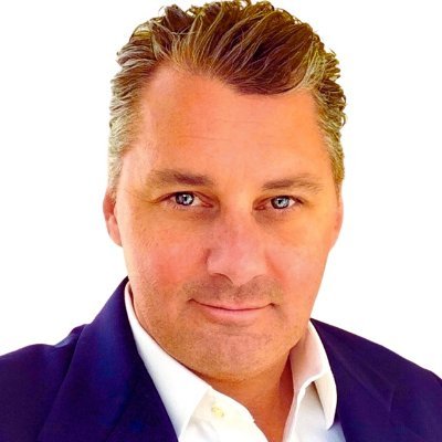 A local realty advisor for decades handling the spectrum; year round rentals to institutional investments. Lifestyle, business, investment, new developments.