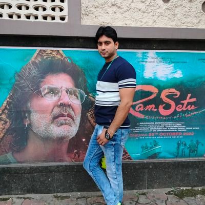 RAJIVCH05294445's profile picture. I am a cool guy