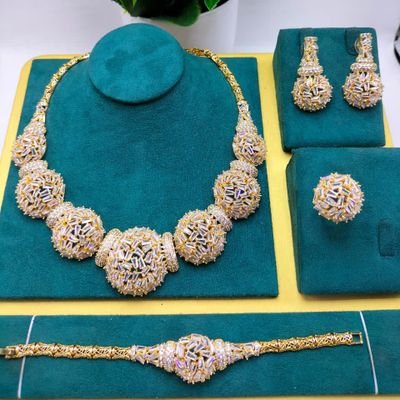 Let's help you look glamorous and attractive anytime anywhere😍

Please contact👇 https://t.co/mAmNG2yWjz to buy the finest jewelries in Abuja🌟