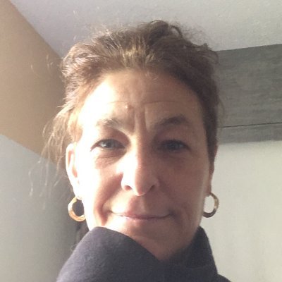 gab_elie's profile picture. A freelance tutor, native French Canadian that speaks English and Spanish, learning Danish, Italian and Russian. Compassion and love make the world better.