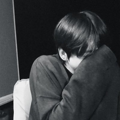 chetell_'s profile picture. 