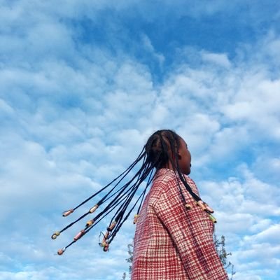 Molka_Kitt's profile picture. 