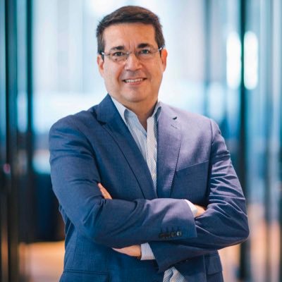 Ingeniero apasionado por la tecnología y la movilidad eléctrica. ¿quieres ahorrar en la compra de tu Tesla?, pincha aquí… https://t.co/sPv6y2ymgV