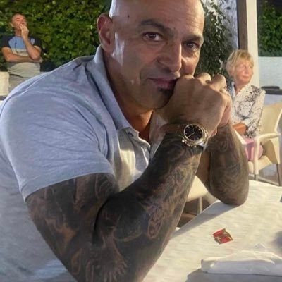 Chireh Hormozi Coffee lover, passion for anything coffee related. Animal rights & welfare activist. Founder:animals_innocent_creatures & animals rights matters