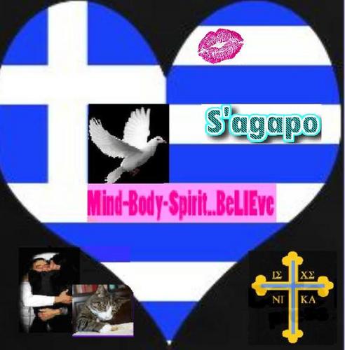 Reach4Moon's profile picture. *PrivateCelebChef* I💖Beautiful ART of Magic & Magical people💖I Naively #BeLIEve people have Souls & HOPE wrongs R made right 4those I L💖ve!