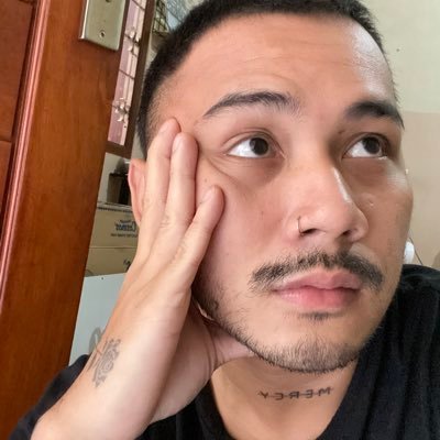 Robetr62875885's profile picture. 