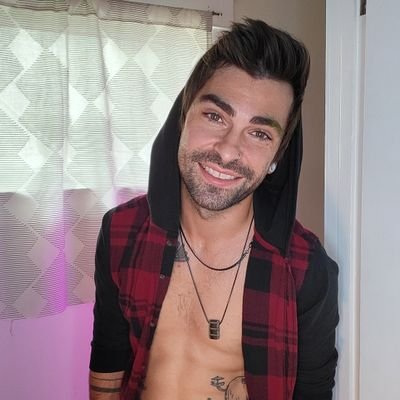 🏆 2023 Best Male Newcomer AVN & XRCO
🎨 Potter 🏺
🏂 Skater 🛹
📺 Gamer 🎮
📕Book Me Through @_ATMLA