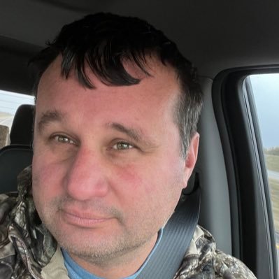 5th generation farmer in North East Arkansas , l love my twin daughters, my wife,dogs , hunting and football . Opinions are mine .
