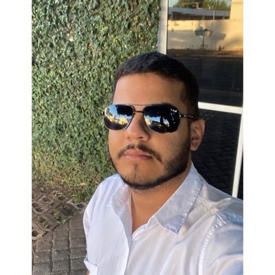 LeonambbuDe's profile picture. Católico Apostólico Romano 🇻🇦. Eng Civil. Eng Elétrica.