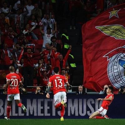 17
🇵🇹 🦅 ♥️
Benfica till I die
S.L.B 1904