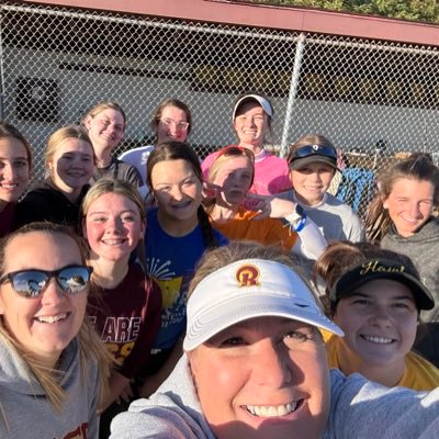 RHS Softball 🥎 Head Coach/ 7th & 8th grade 🏐 Proud Mom but Mali is my fave/ Disney fanatic